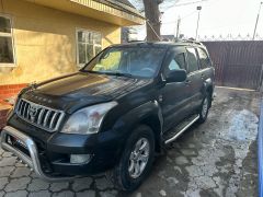 Сүрөт унаа Toyota Land Cruiser Prado