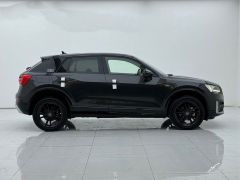 Photo of the vehicle Audi Q2L