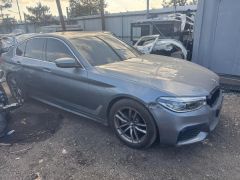 Photo of the vehicle BMW 5 Series