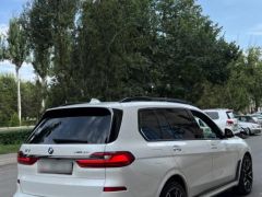 Фото авто BMW X7