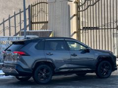 Сүрөт унаа Toyota RAV4