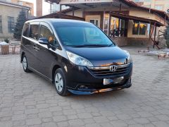 Фото авто Honda Stepwgn