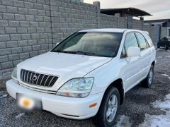 Photo of the vehicle Lexus RX