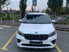 Сүрөт унаа Kia Carnival