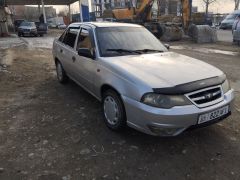 Сүрөт унаа Daewoo Nexia