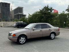 Сүрөт унаа Mercedes-Benz C-Класс