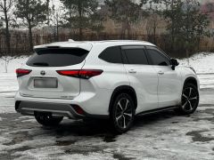 Сүрөт унаа Toyota Highlander