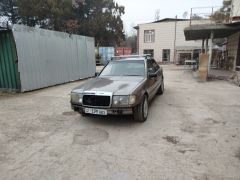 Photo of the vehicle Mercedes-Benz W124