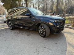 Сүрөт унаа BMW X7