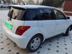 Сүрөт унаа Toyota Ist