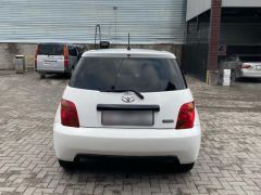 Photo of the vehicle Toyota Ist