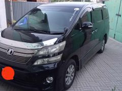 Сүрөт унаа Toyota Alphard