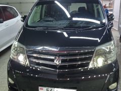 Сүрөт унаа Toyota Alphard