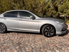 Сүрөт унаа Honda Accord