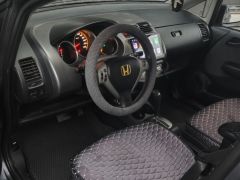 Фото авто Honda Jazz