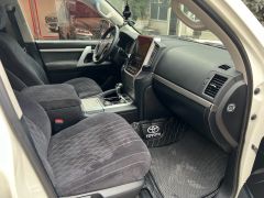 Фото авто Toyota Land Cruiser