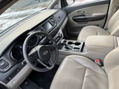 Фото авто Kia Carnival