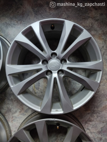 Wheel rims - Продаю диски на автомобиль субару r17