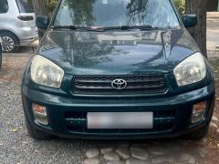 Сүрөт унаа Toyota RAV4