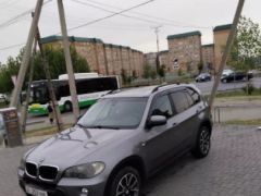 Photo of the vehicle BMW X5