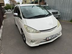 Фото авто Toyota Estima