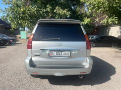 Photo of the vehicle Lexus GX