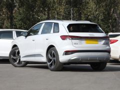 Сүрөт унаа Audi Q4 e-tron