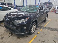 Photo of the vehicle Toyota RAV4