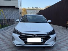 Сүрөт унаа Hyundai Elantra