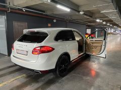 Сүрөт унаа Porsche Cayenne