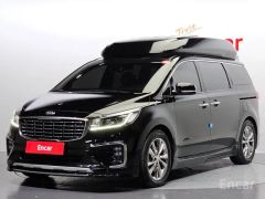 Photo of the vehicle Kia Carnival