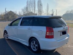 Photo of the vehicle Toyota Wish