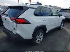 Сүрөт унаа Toyota RAV4