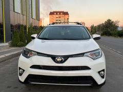 Сүрөт унаа Toyota RAV4