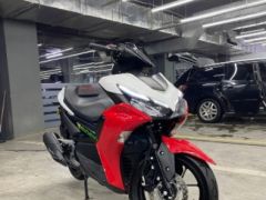 Photo of the vehicle Kawasaki J300