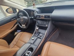 Сүрөт унаа Lexus IS