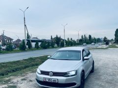 Сүрөт унаа Volkswagen Jetta