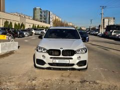 Photo of the vehicle BMW X5