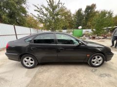 Сүрөт унаа Toyota Avensis