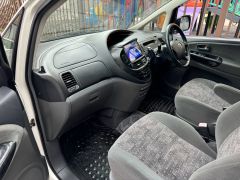 Фото авто Toyota Estima