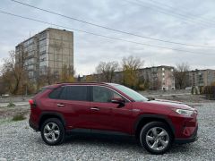 Сүрөт унаа Toyota RAV4