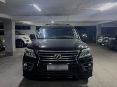 Photo of the vehicle Lexus LX