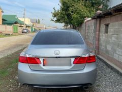 Сүрөт унаа Honda Accord