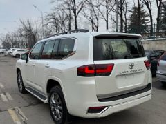 Фото авто Toyota Land Cruiser