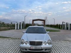 Сүрөт унаа Mercedes-Benz E-Класс