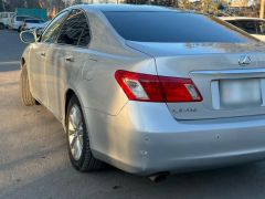 Photo of the vehicle Lexus ES