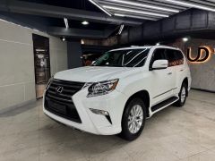 Photo of the vehicle Lexus GX