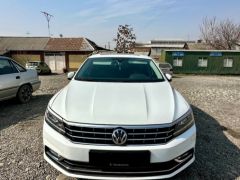 Photo of the vehicle Volkswagen Passat