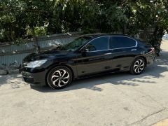 Фото авто Honda Accord