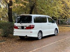 Сүрөт унаа Toyota Alphard